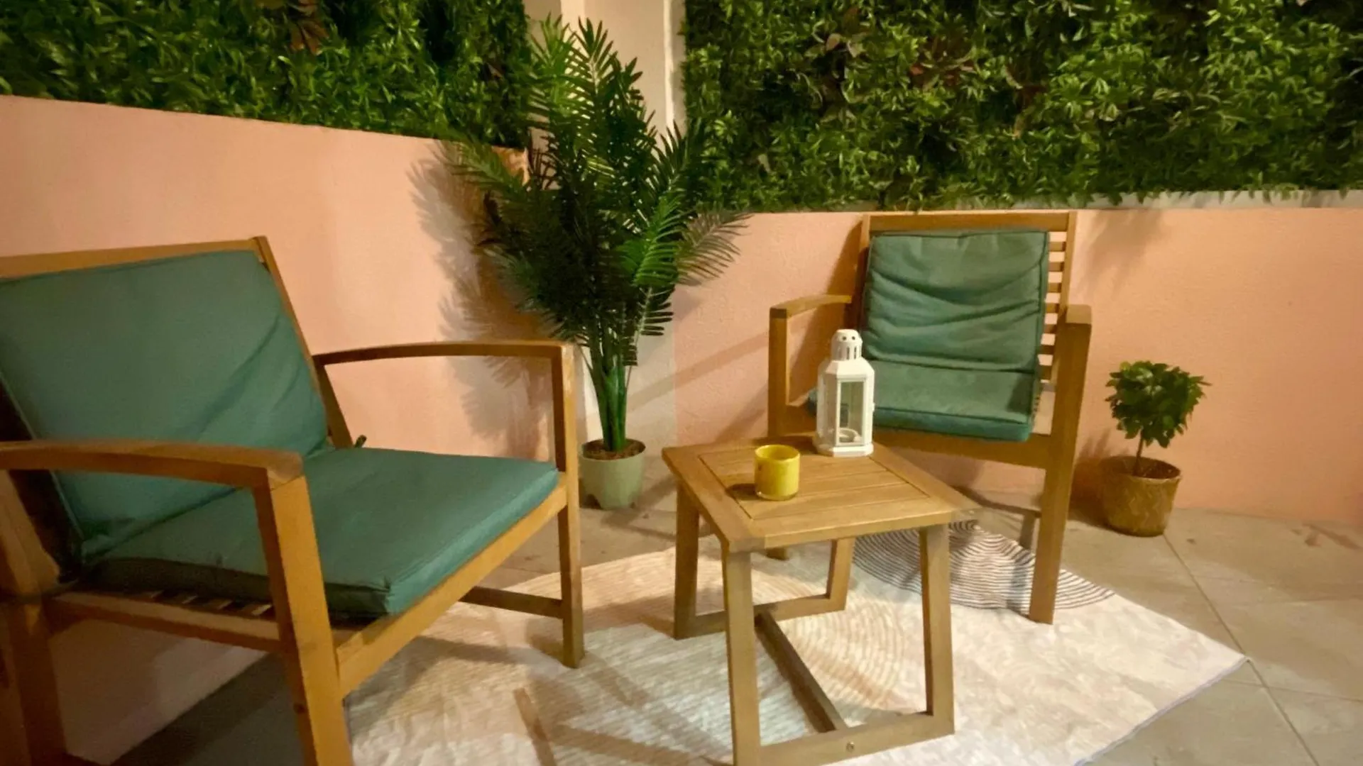 Studio Bricka - 200M To The Beach, Parking, Clim, Terrace Antibes